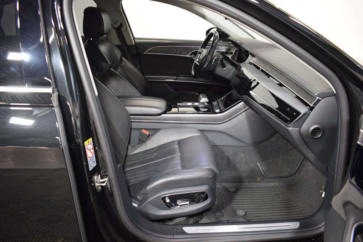 Audi A8 55 TFSI, 2019 Фото №16