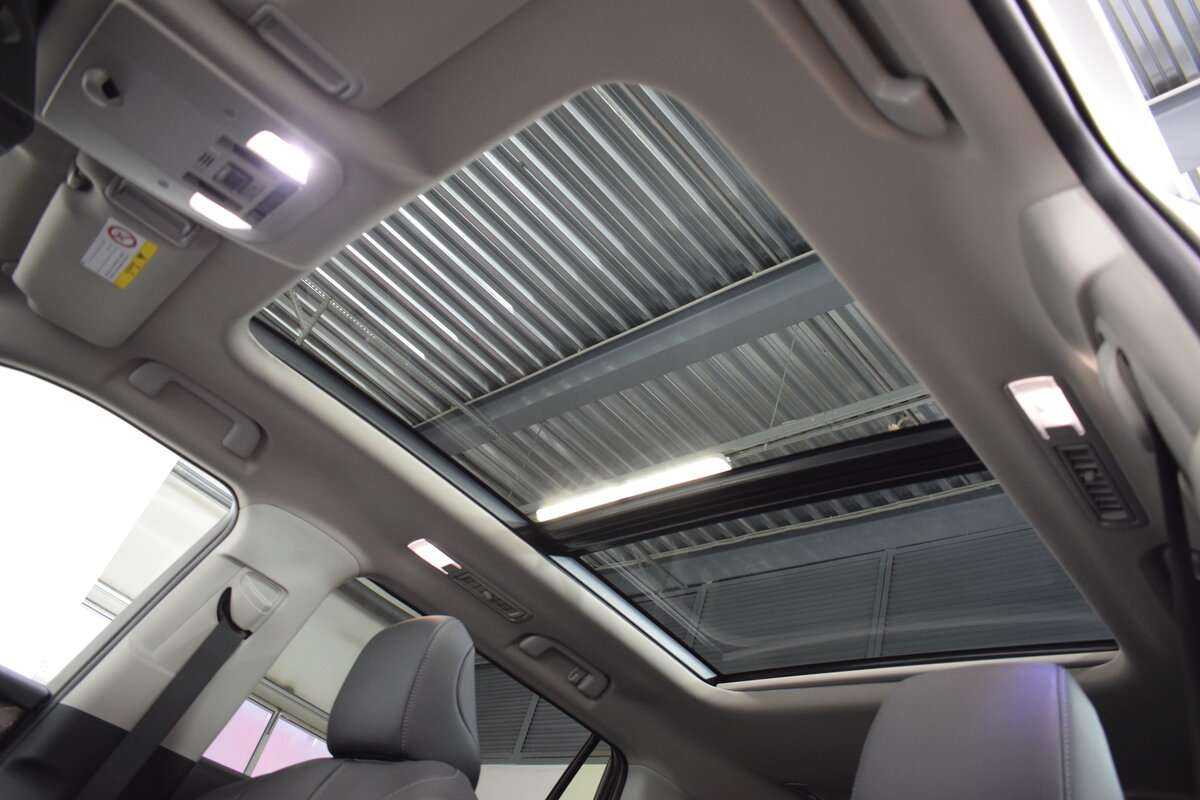 Toyota Highlander, 2023 Фото №36