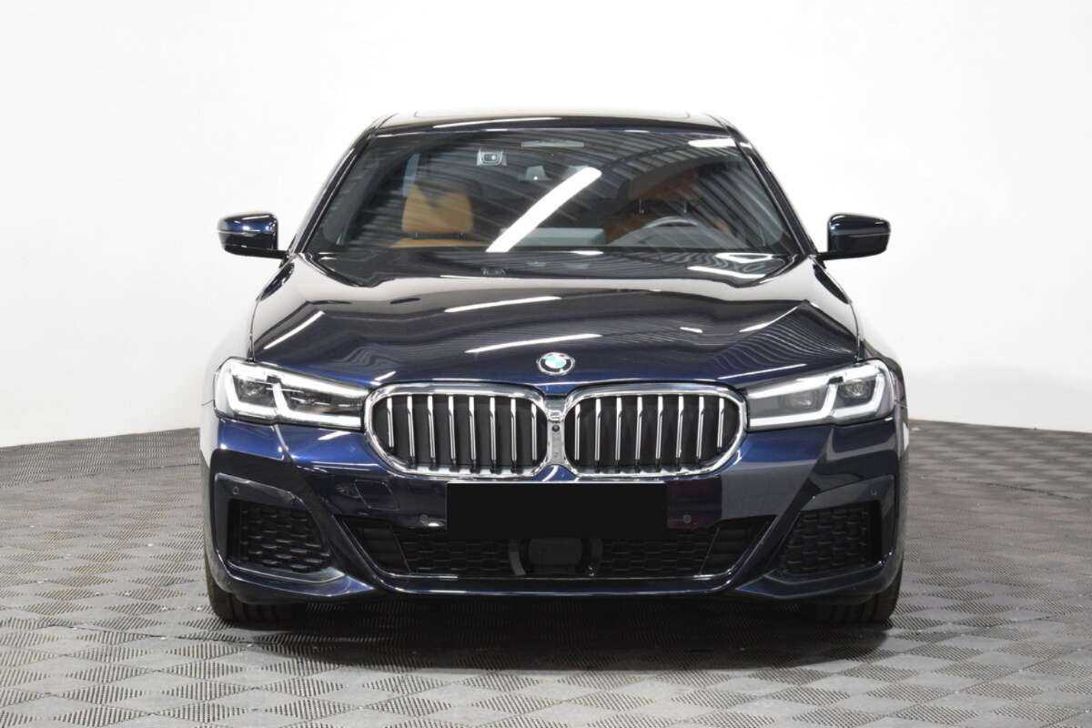 BMW 5 серии 520i, 2023 Фото №2