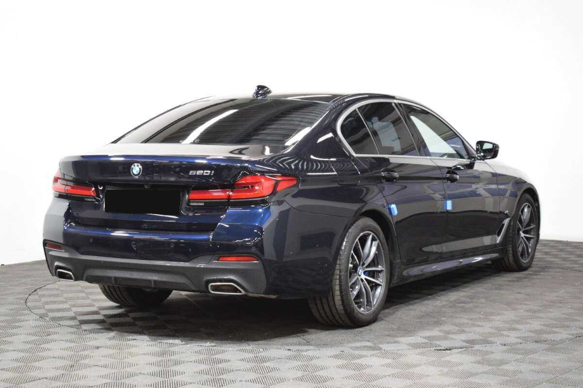 BMW 5 серии 520i, 2023 Фото №4