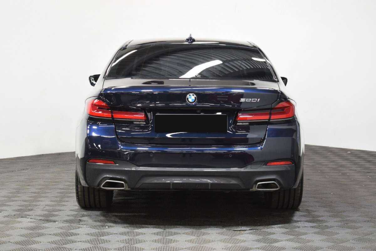BMW 5 серии 520i, 2023 Фото №5