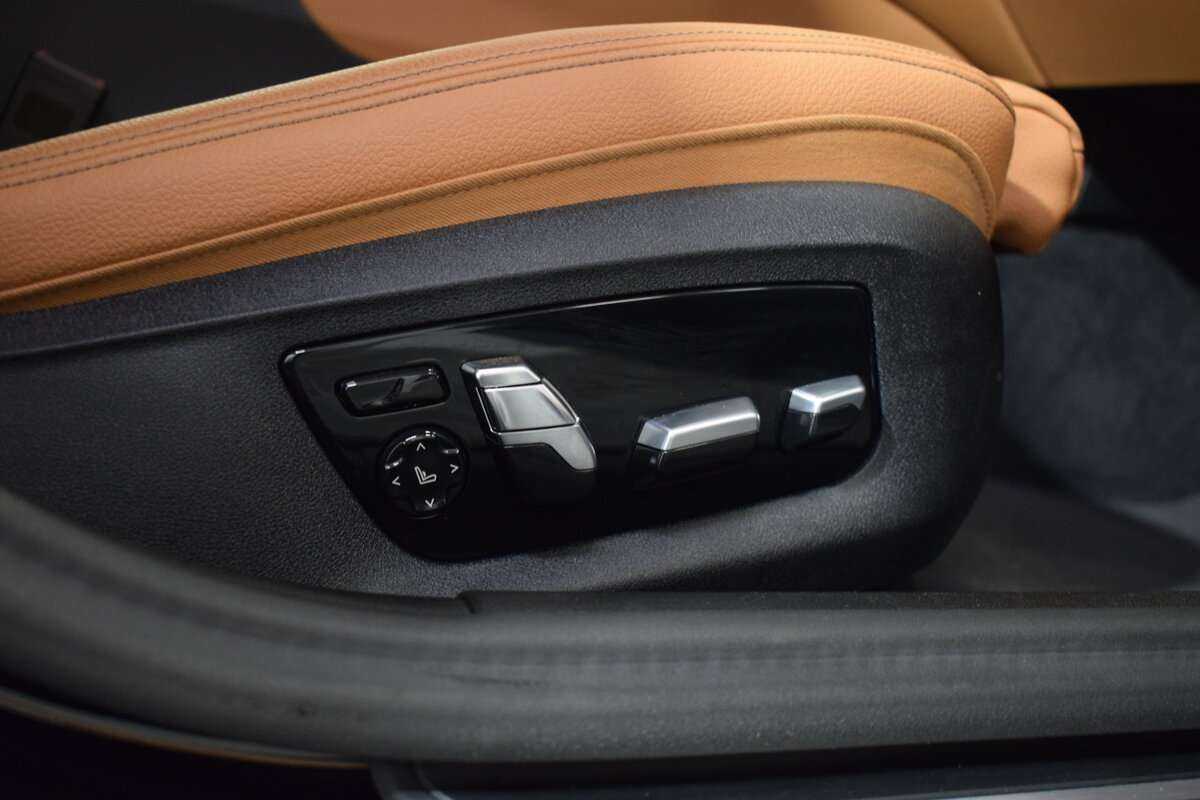 BMW 5 серии 520i, 2023 Фото №21