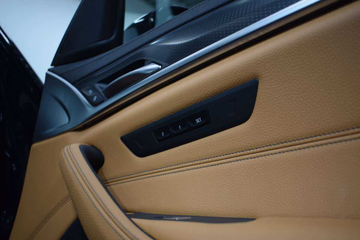 BMW 5 серии 520i, 2023 Фото №22
