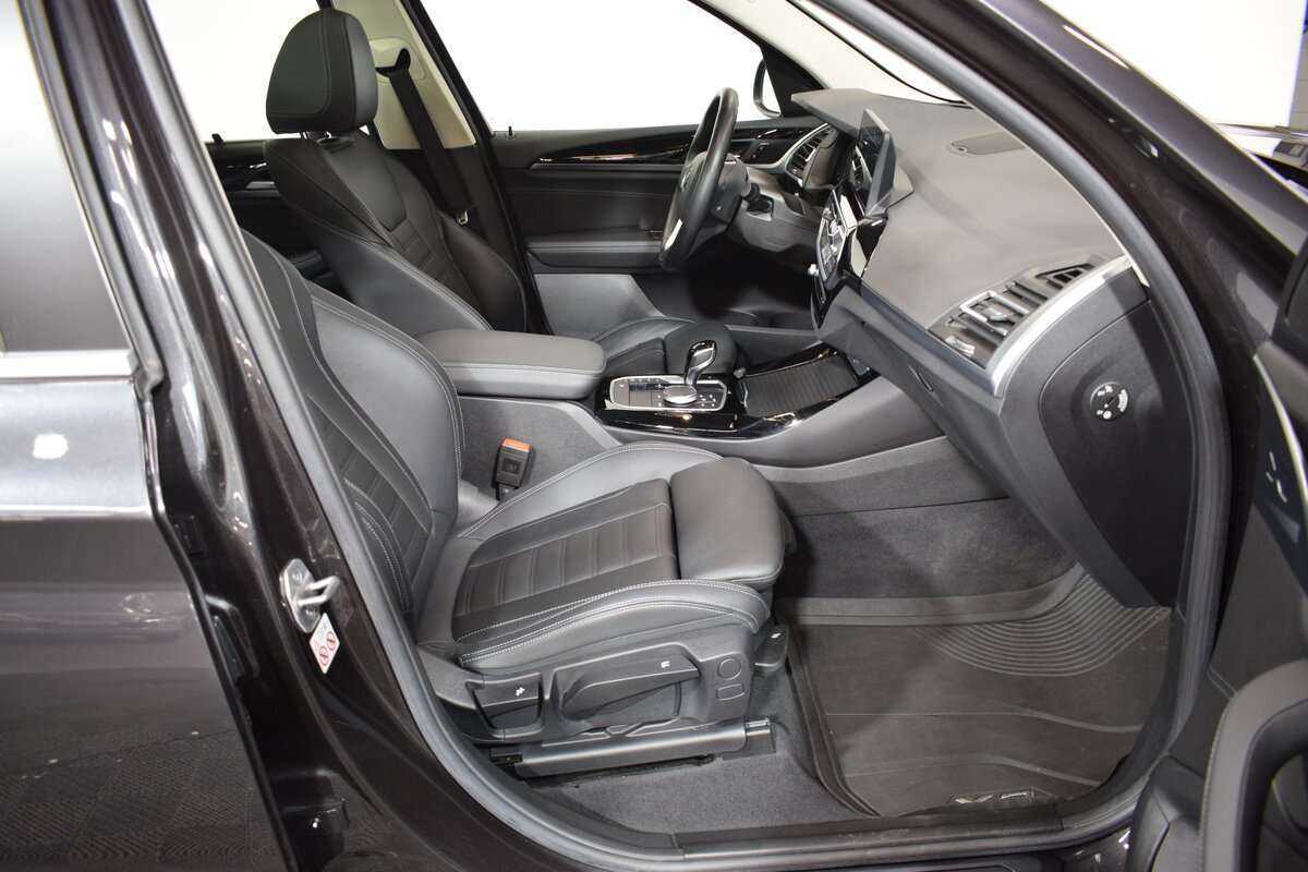 BMW X3 30d xDrive, 2021 Фото №13