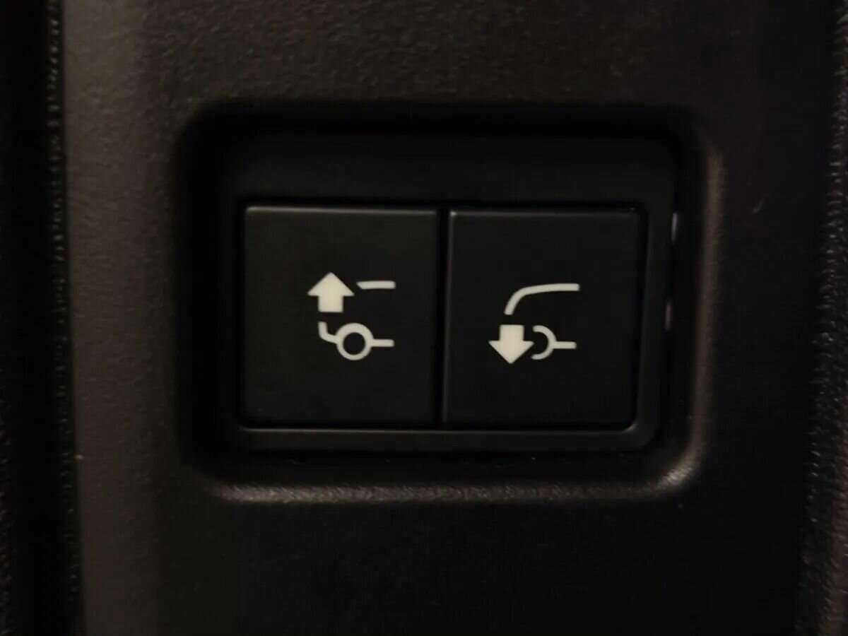 Land Rover Defender 110, 2021 Фото №20