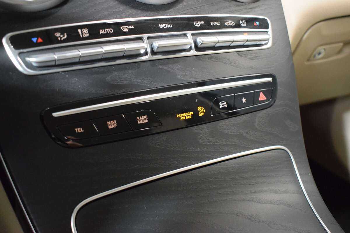 Mercedes-Benz GLC 200, 2021 Фото №21