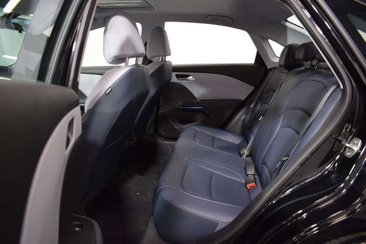 Chevrolet Monza, 2023 Фото №13