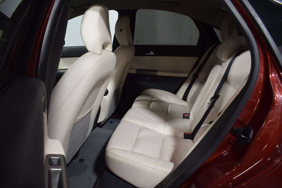 Volvo S40, 2010 Фото №8