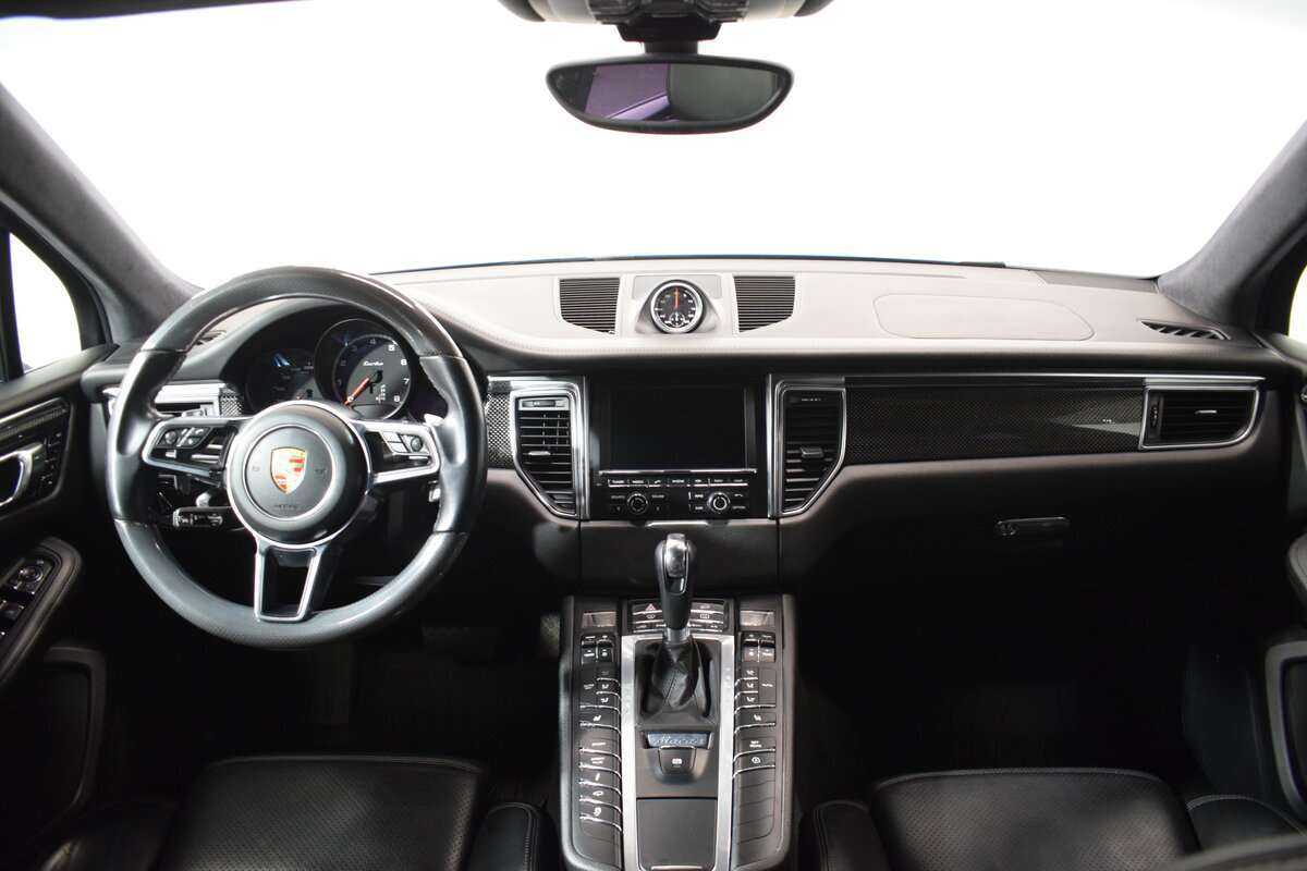 Porsche Macan Turbo, 2015 Фото №14