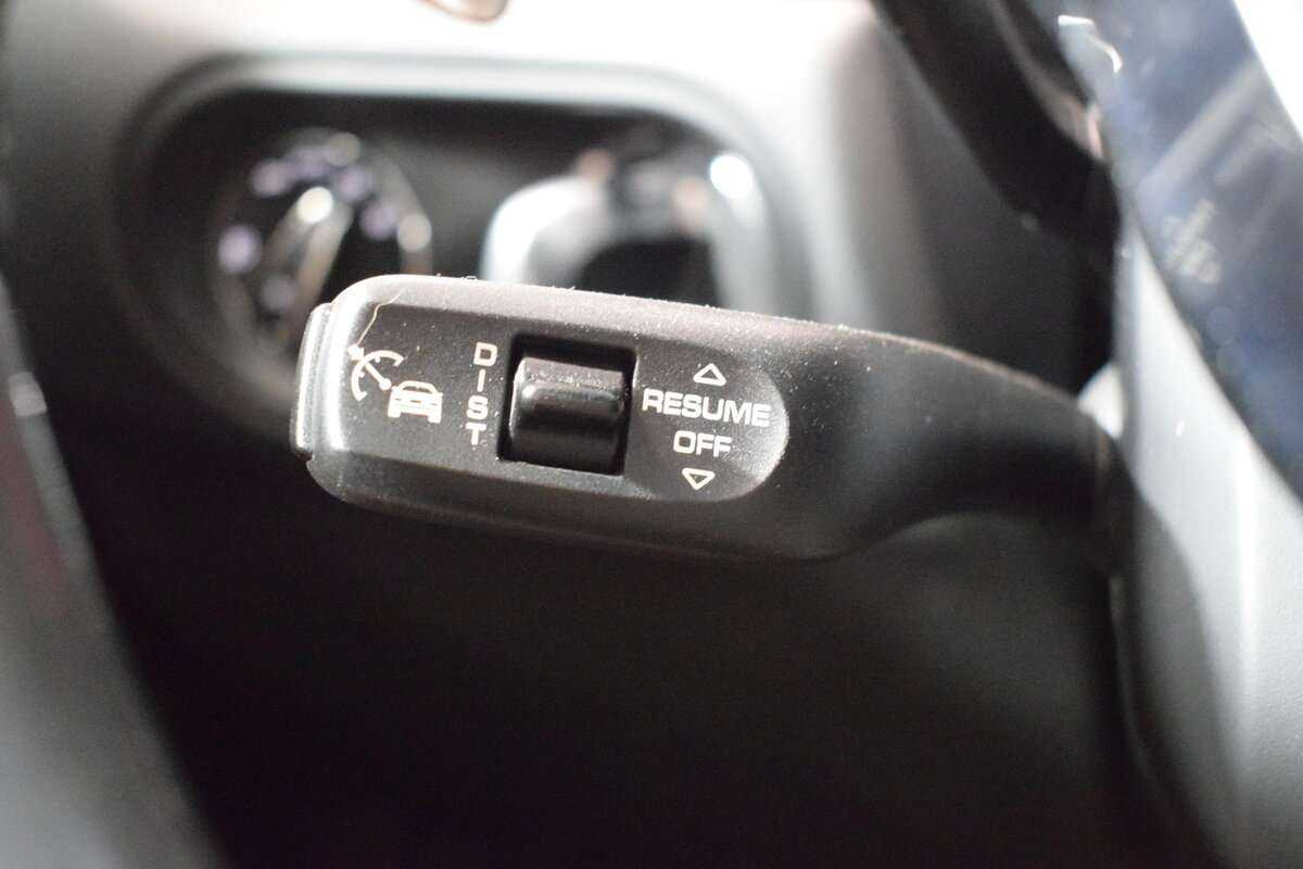 Porsche Macan Turbo, 2015 Фото №17