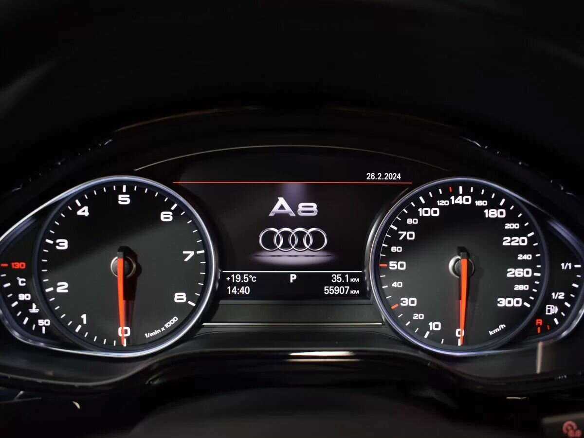 Audi A8 Long, 2015 Фото №16