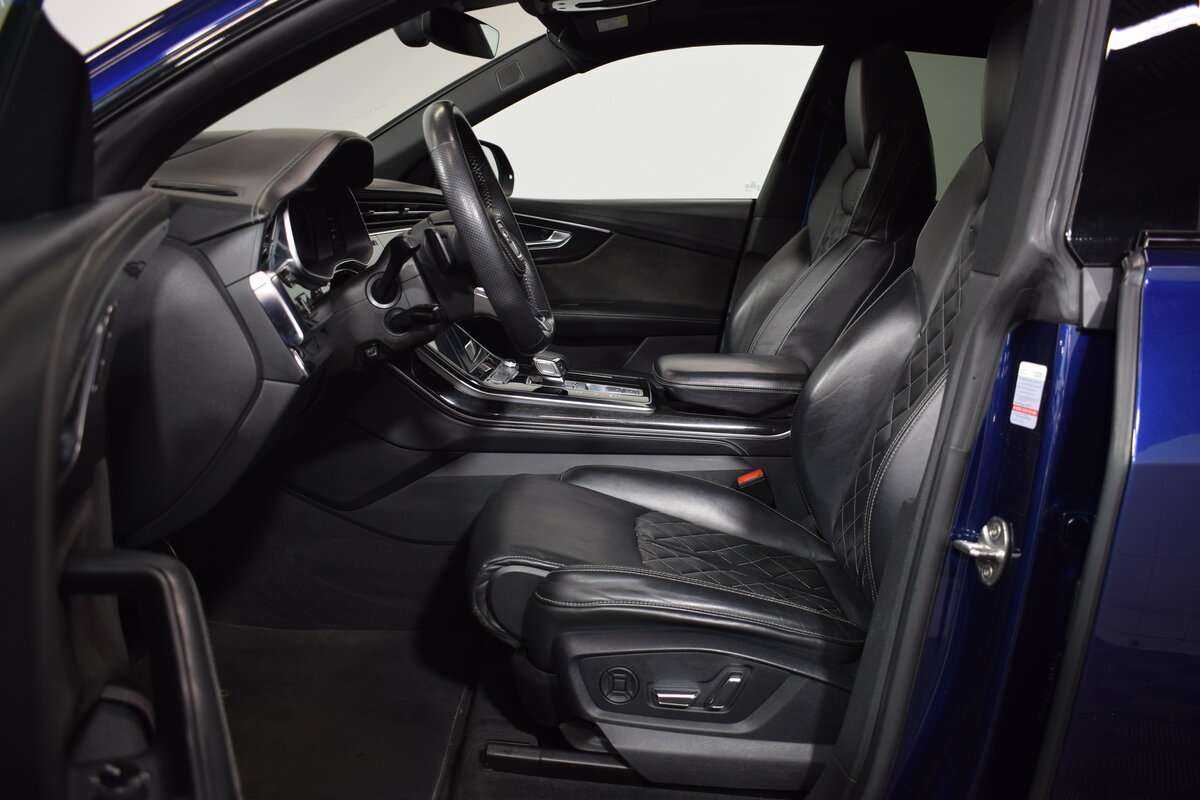 Audi Q8 55 TFSI, 2019 Фото №12