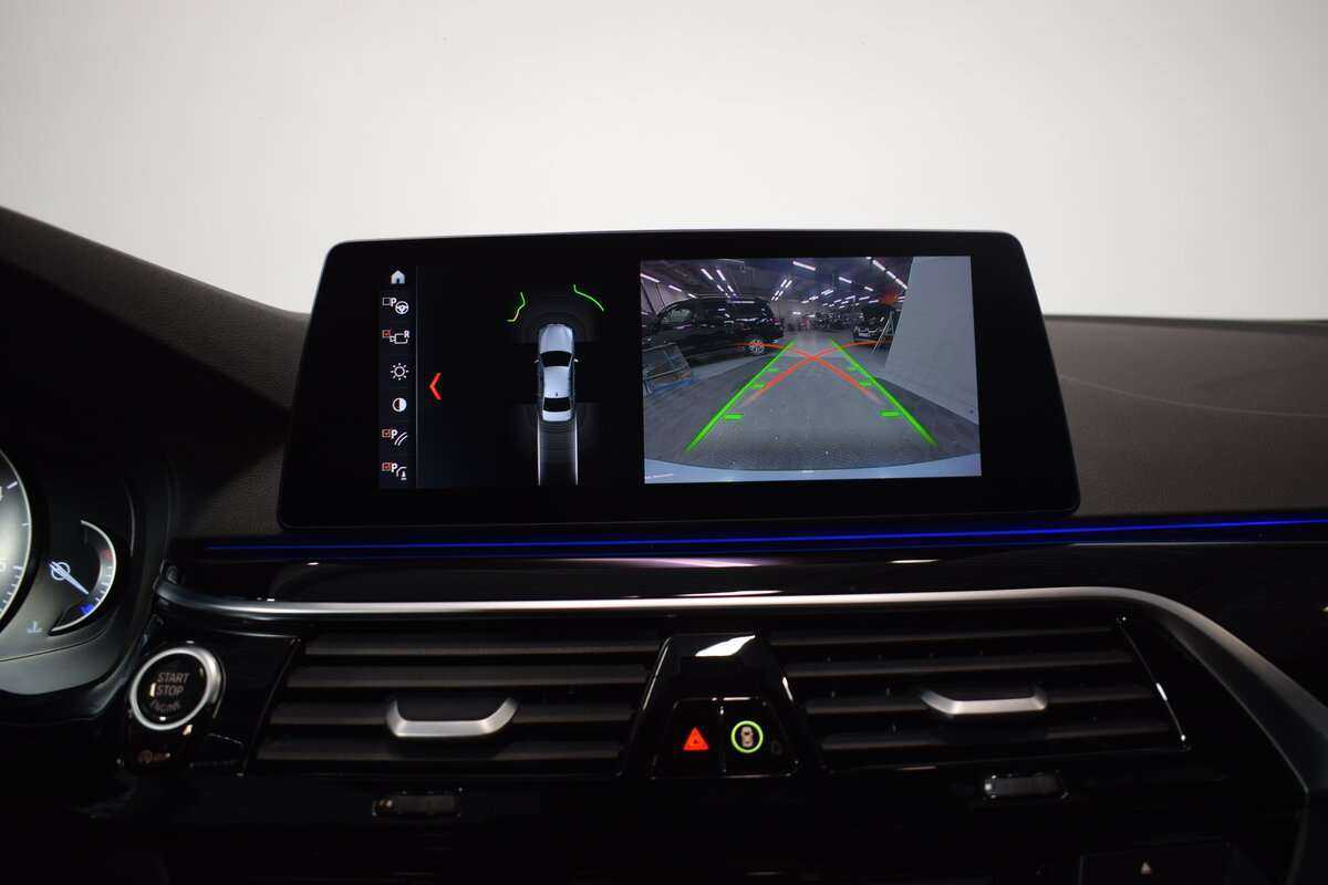 BMW 5 серии 520d xDrive, 2019 Фото №24