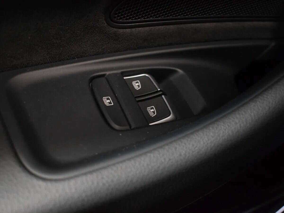 Audi A8 Long, 2015 Фото №28