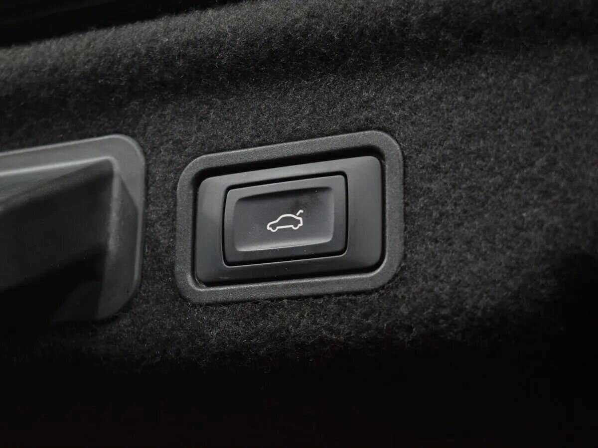 Audi A8 Long, 2015 Фото №30