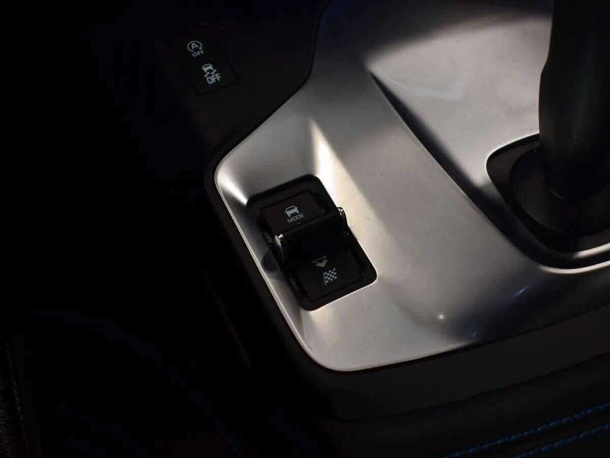 Jaguar E-Pace, 2020 Фото №19