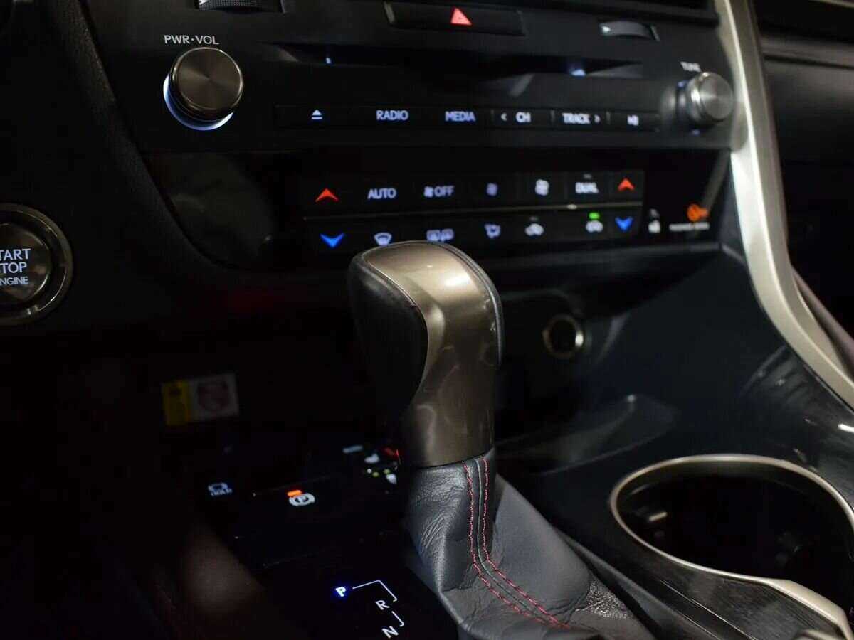 Lexus RX 350, 2020 Фото №25