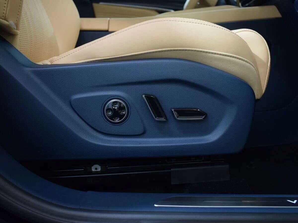 Voyah Free, 2023 Фото №16