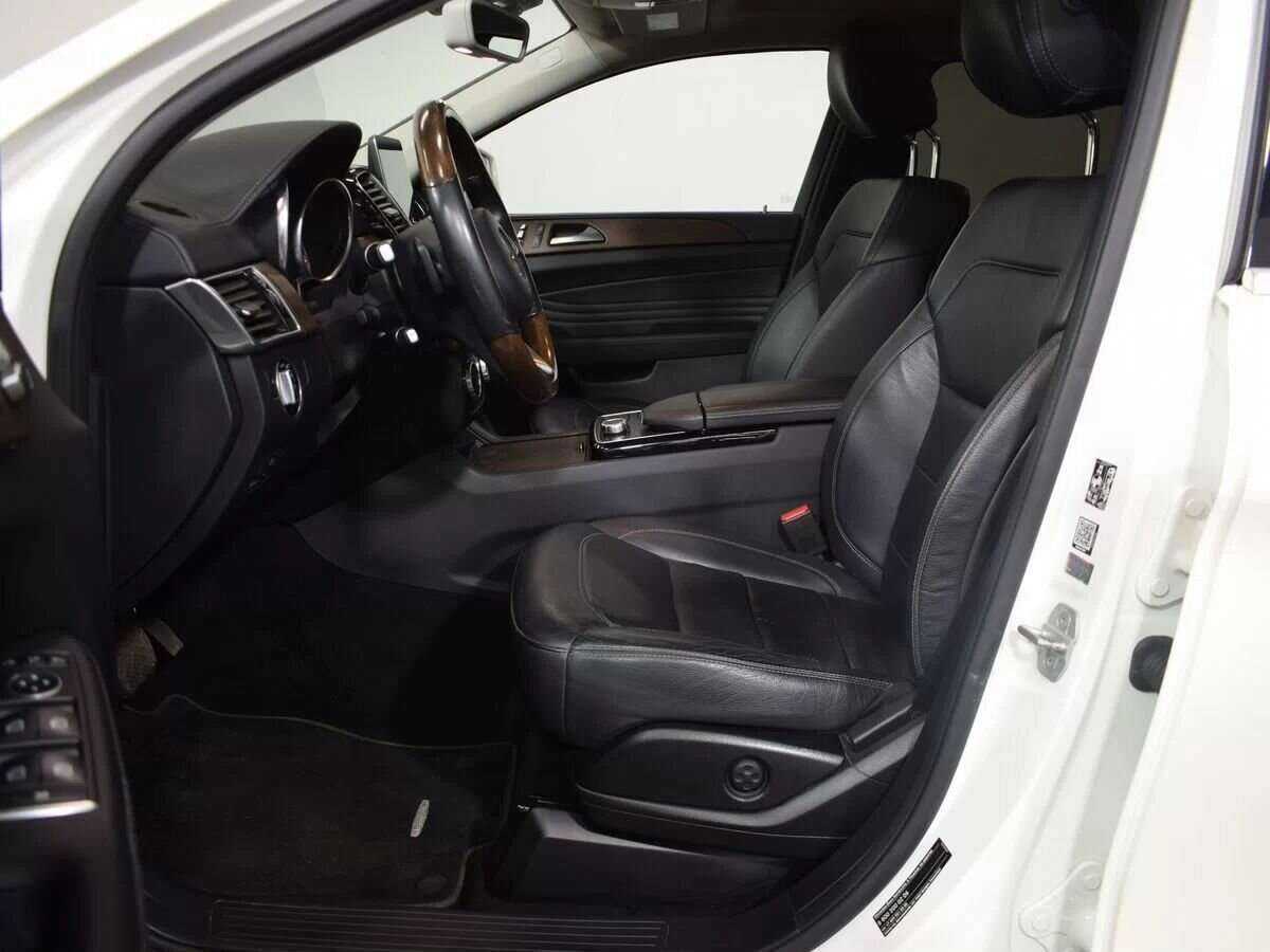 Mercedes-Benz GLE Coupe 400, 2017 Фото №14