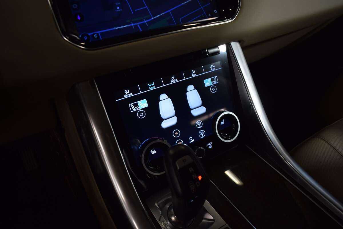 Land Rover Range Rover Sport, 2015 Фото №33