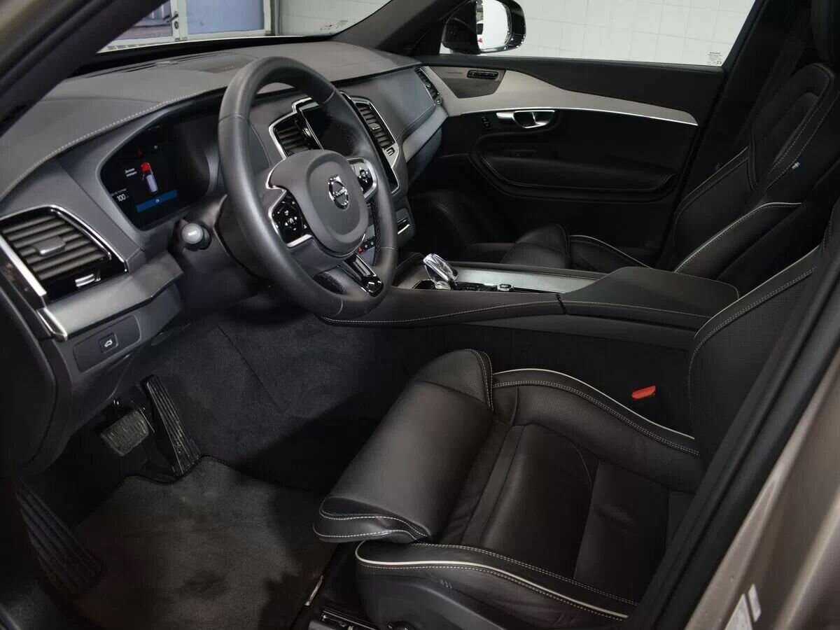 Volvo XC90, 2023 Фото №6