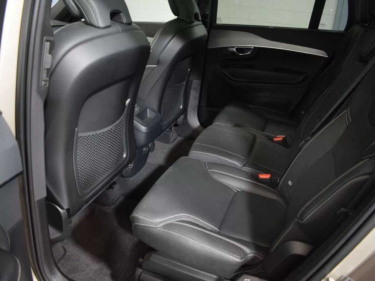 Volvo XC90, 2023 Фото №8