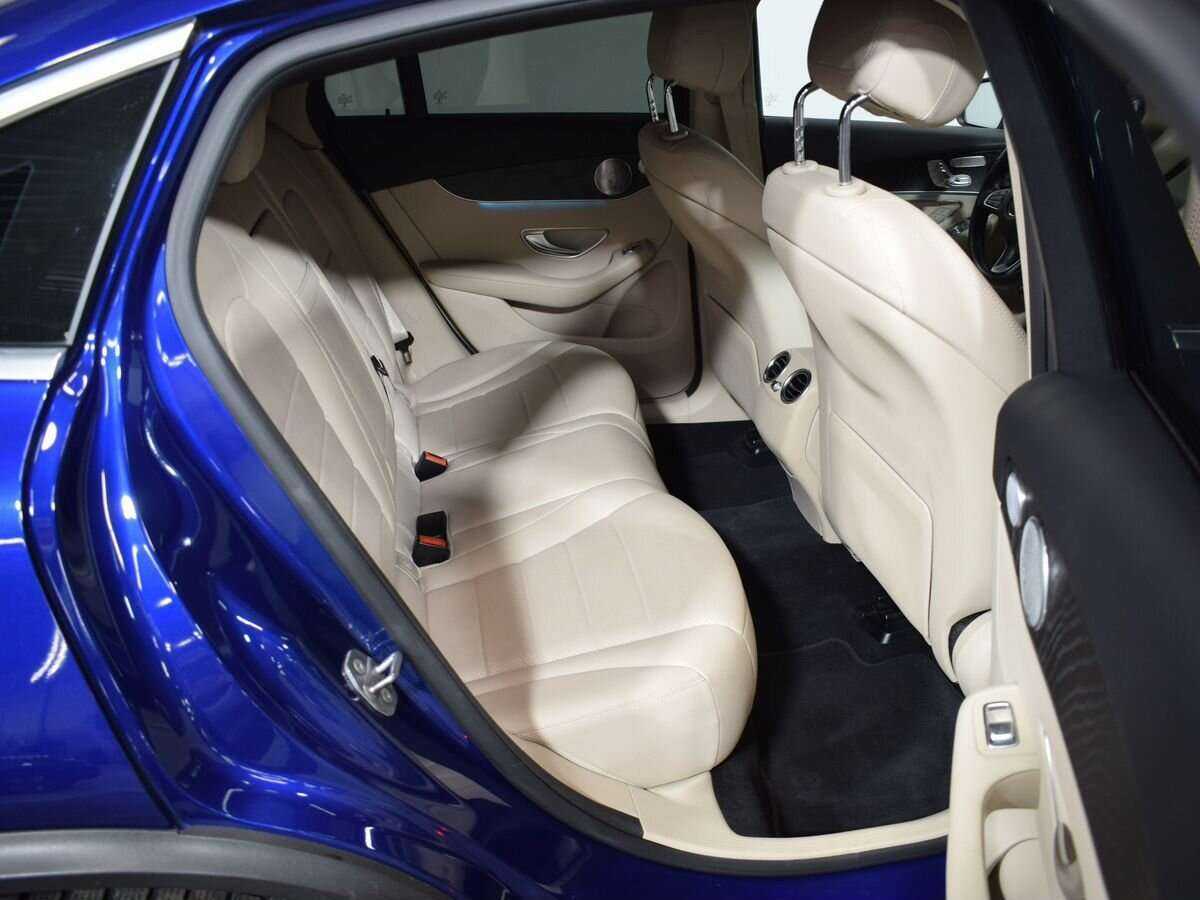 Mercedes-Benz GLC Coupe 300, 2019 Фото №13