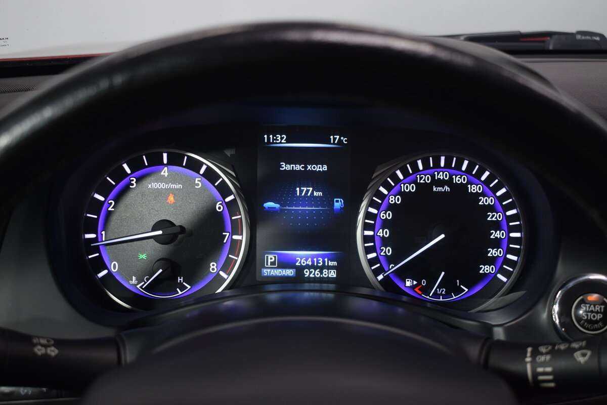 Infiniti Q50, 2015 Фото №25