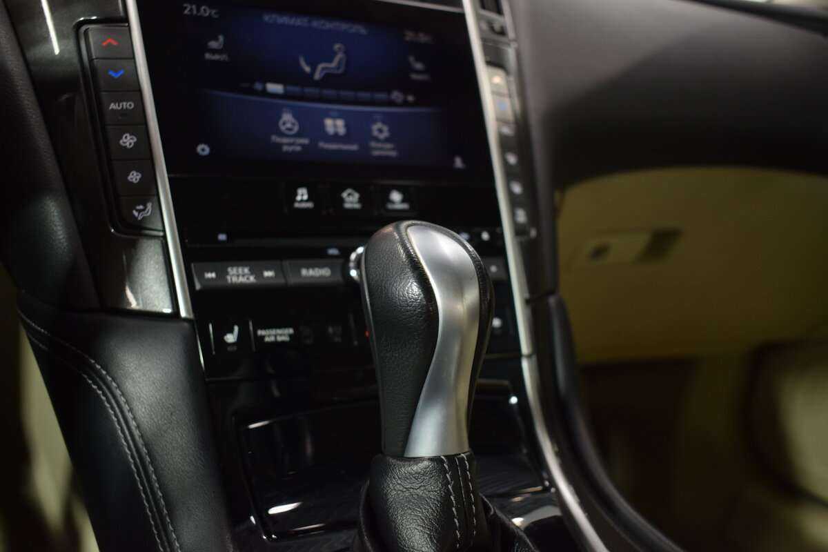 Infiniti Q50, 2015 Фото №31
