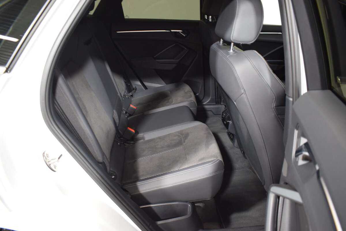 Audi Q3 Sportback 40 TFSI, 2021 Фото №13