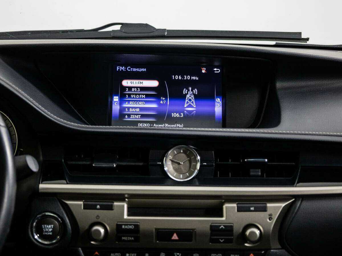 Lexus ES 200, 2018 Фото №14