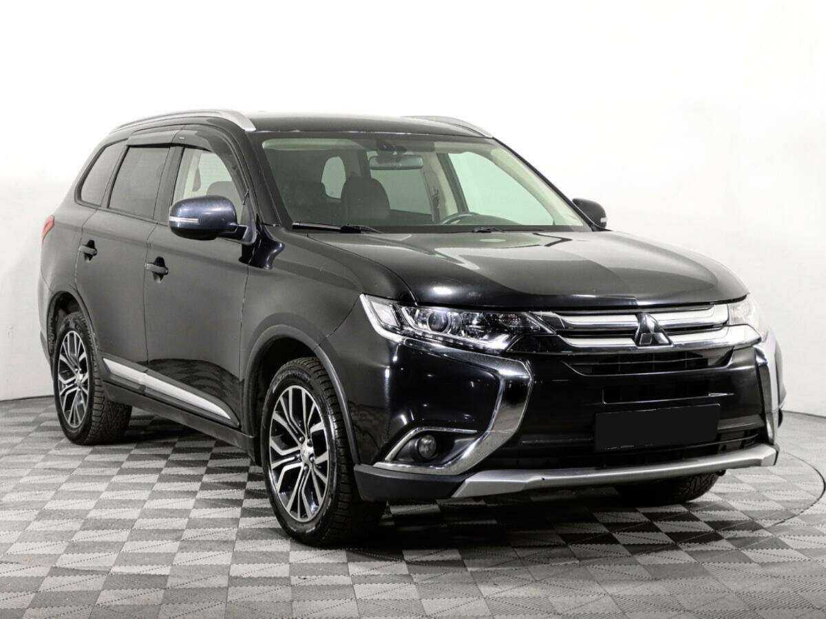 Mitsubishi Outlander, 2018 - 135 735 км. | Фото №3