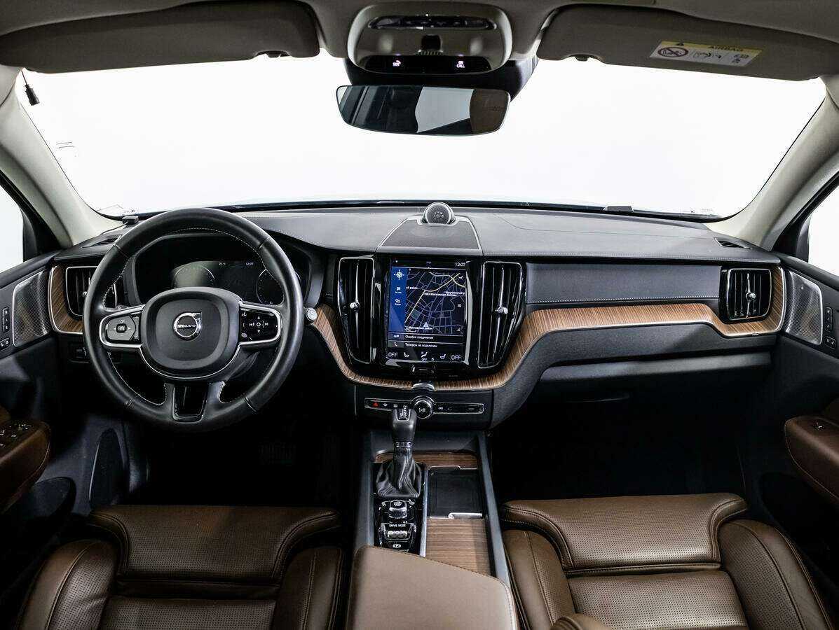 Volvo XC60, 2020 Фото №13