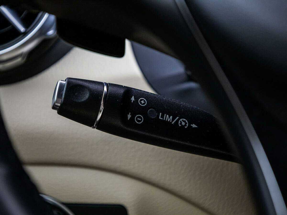 Mercedes-Benz GLA 250, 2017 Фото №14