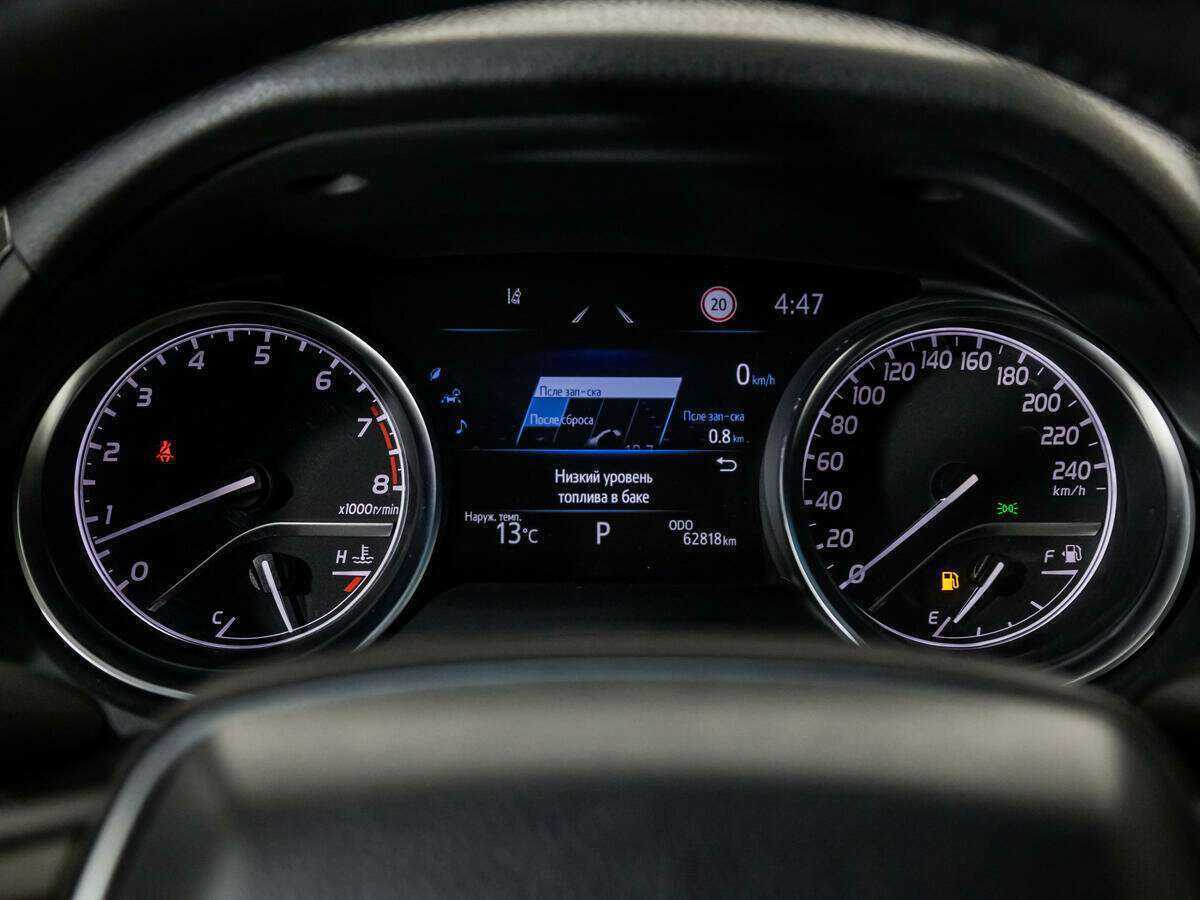 Toyota Camry, 2021 Фото №10