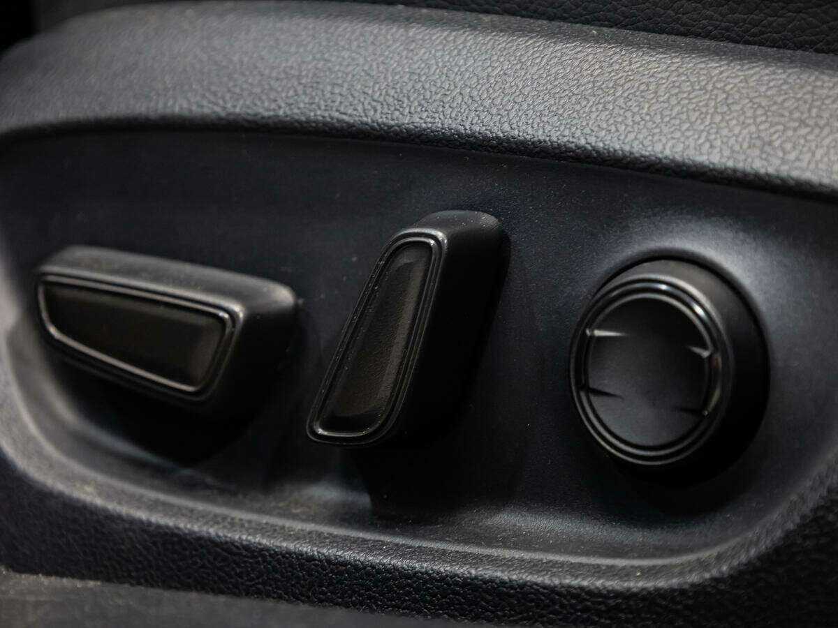 Toyota Camry, 2021 Фото №13