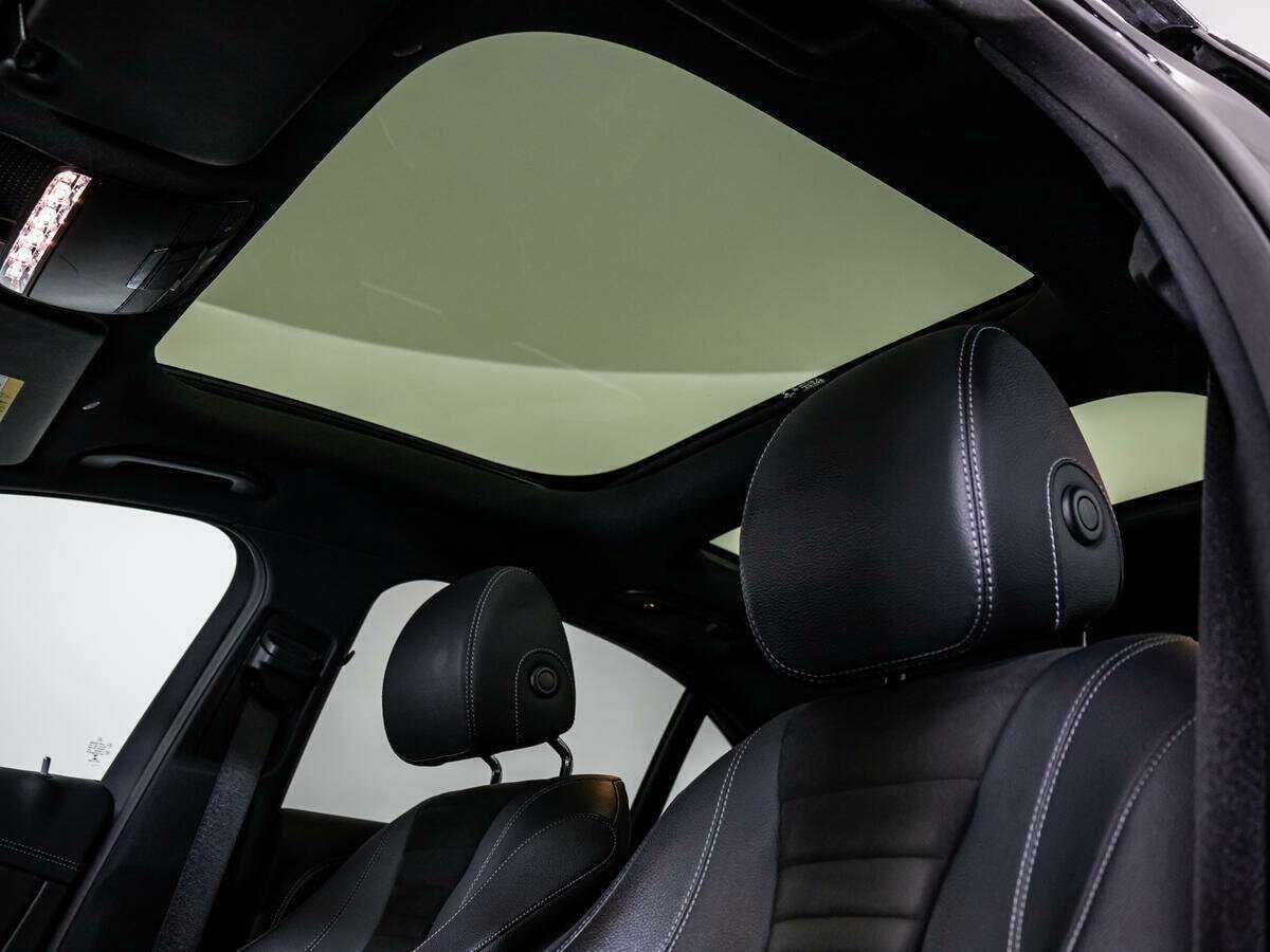 Mercedes-Benz E-Класс 200, 2019 Фото №20