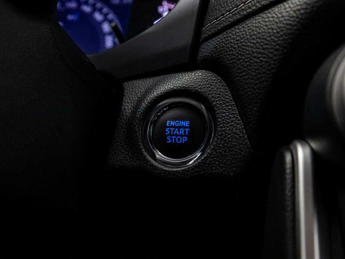 Toyota RAV4, 2022 Фото №14