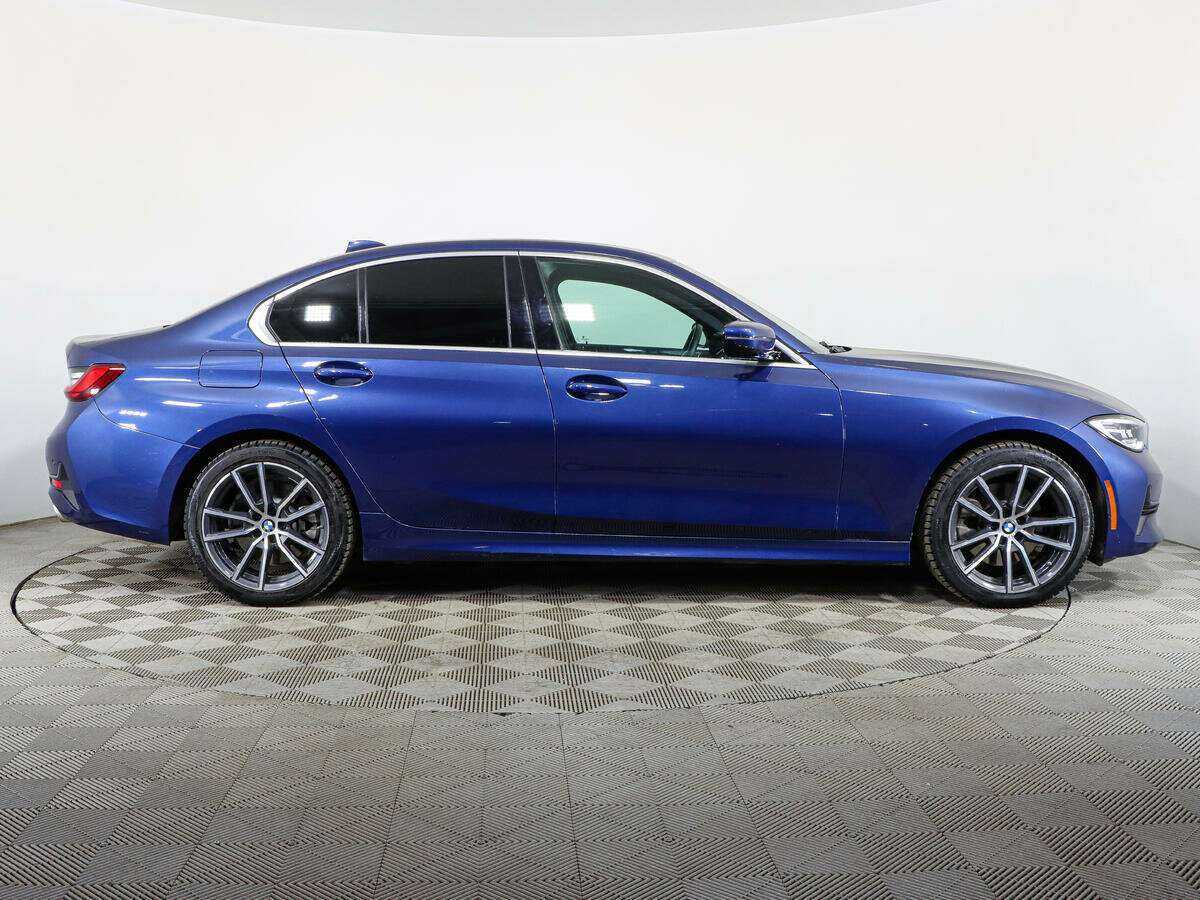 BMW 3 серии 330i, 2022 - 7 642 км. | Фото №4