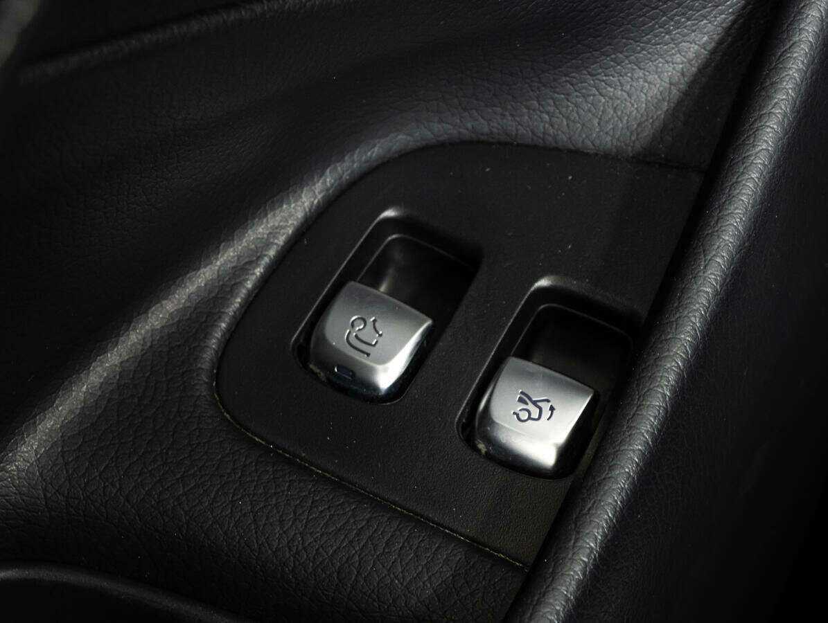 Mercedes-Benz E-Класс 300 d, 2019 Фото №16