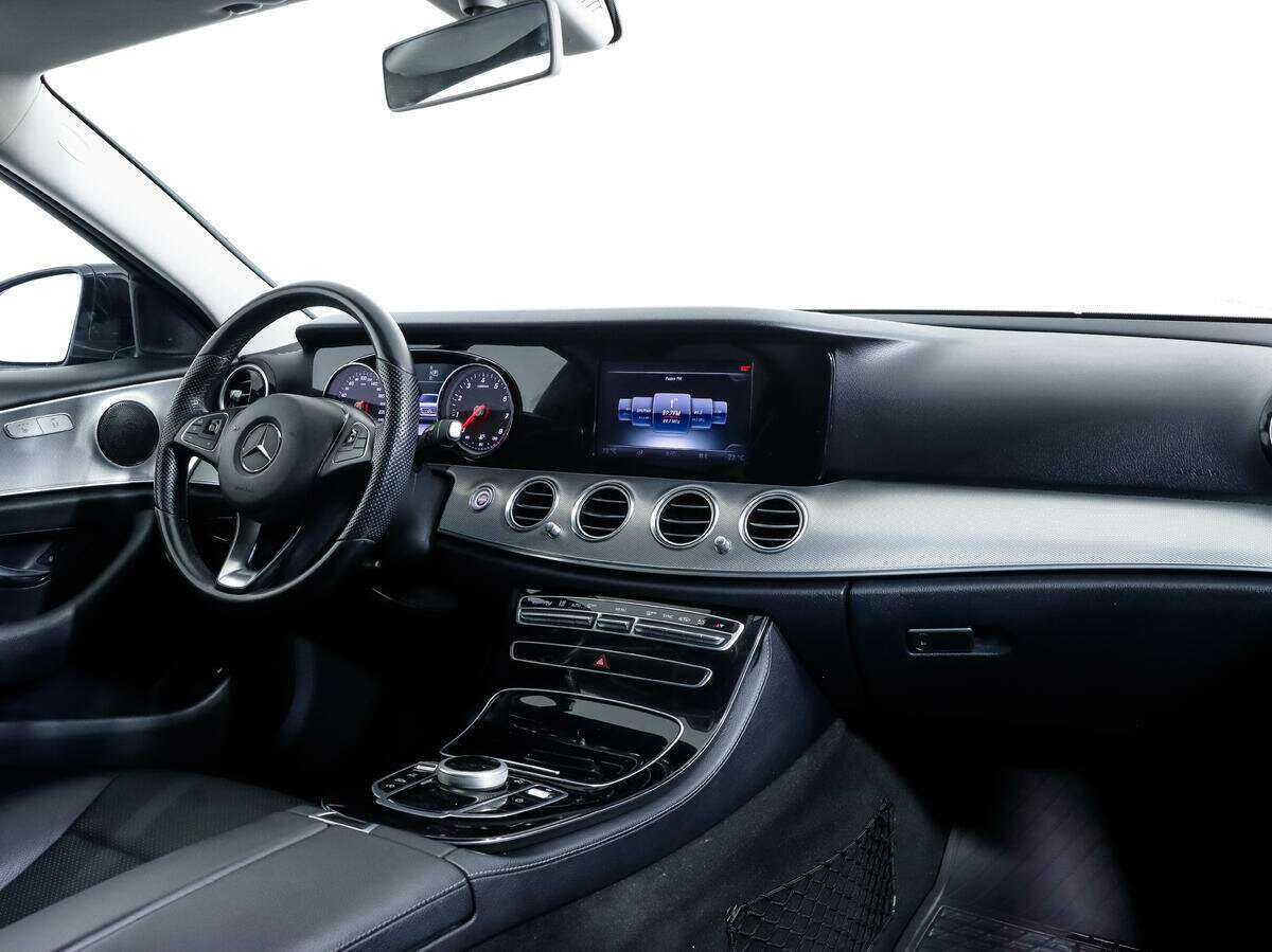 Mercedes-Benz E-Класс 200, 2016 Фото №9
