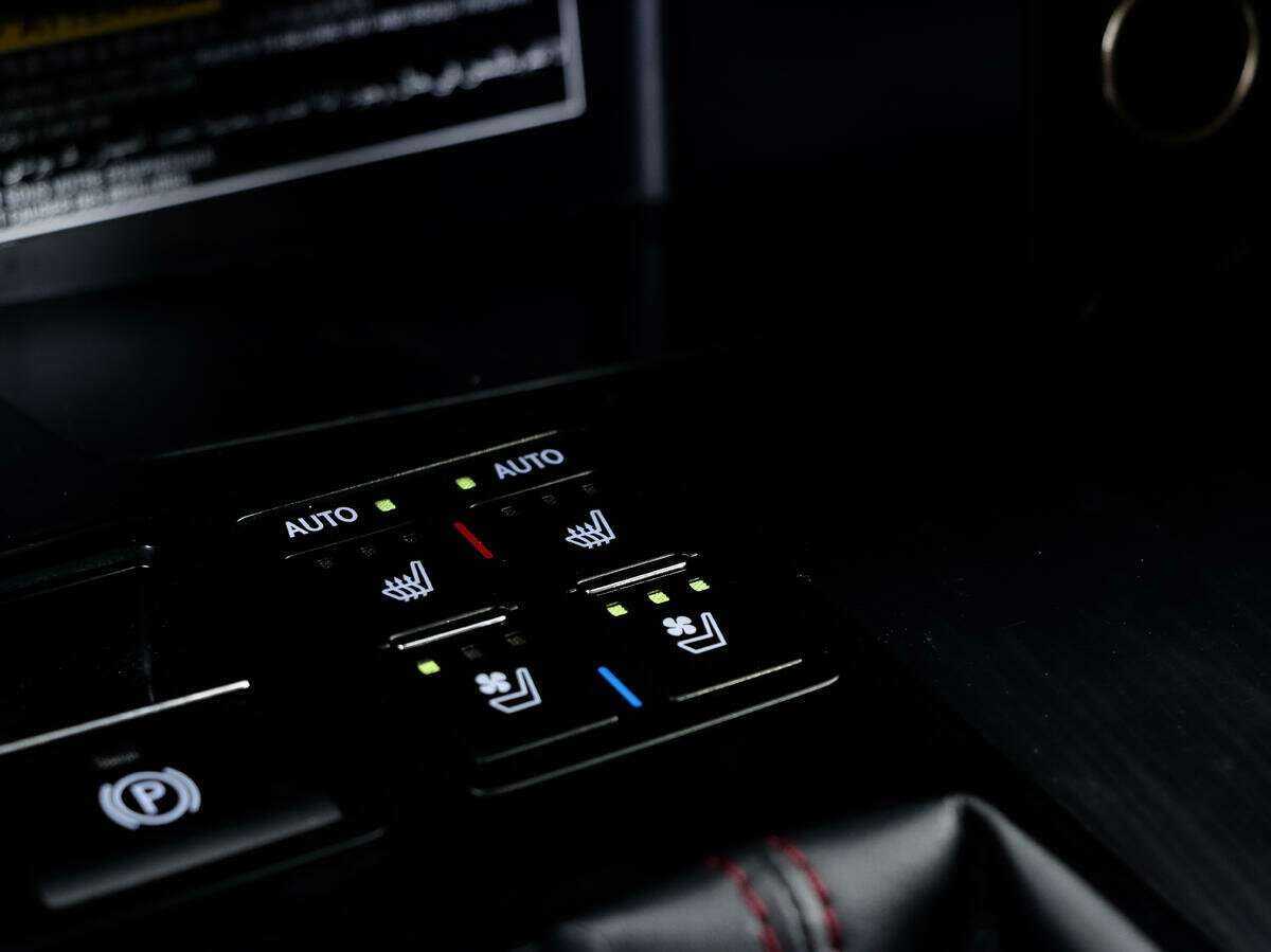 Lexus RX 300, 2019 Фото №11