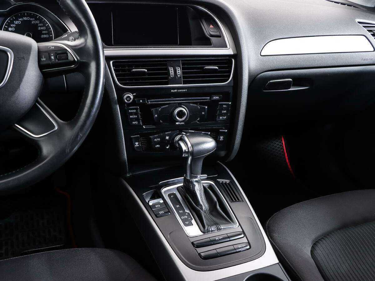 Audi A4, 2013 Фото №14