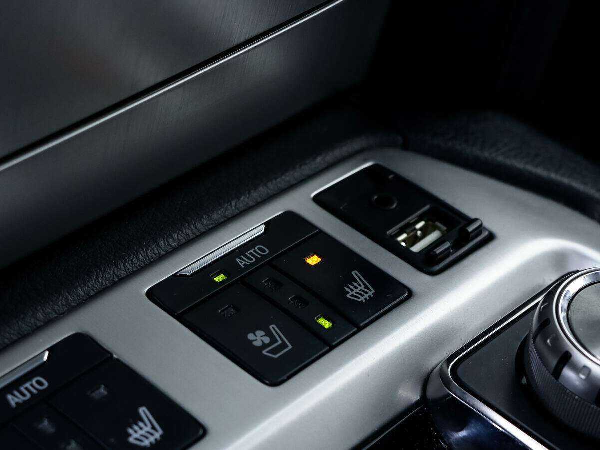 Toyota Land Cruiser, 2017 Фото №12