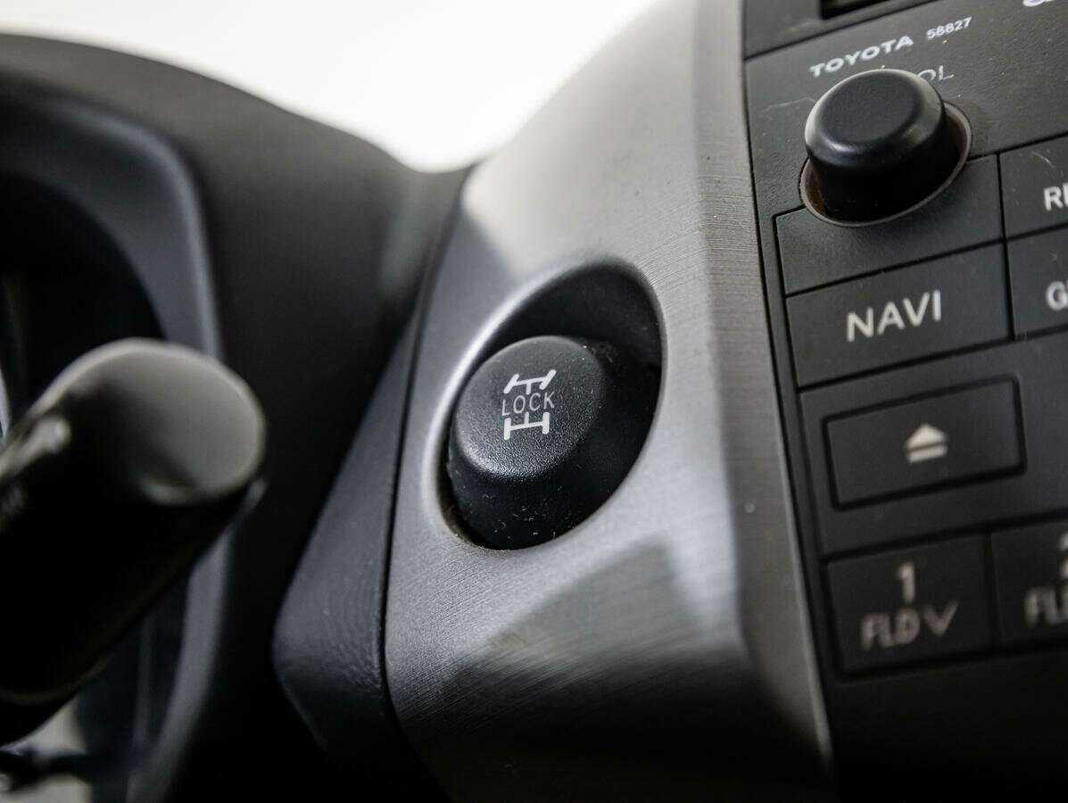 Toyota RAV4, 2007 Фото №17