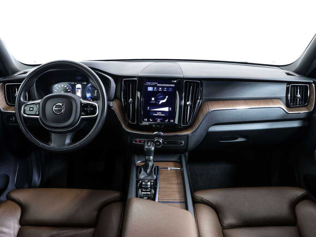 Volvo XC60, 2021 Фото №9