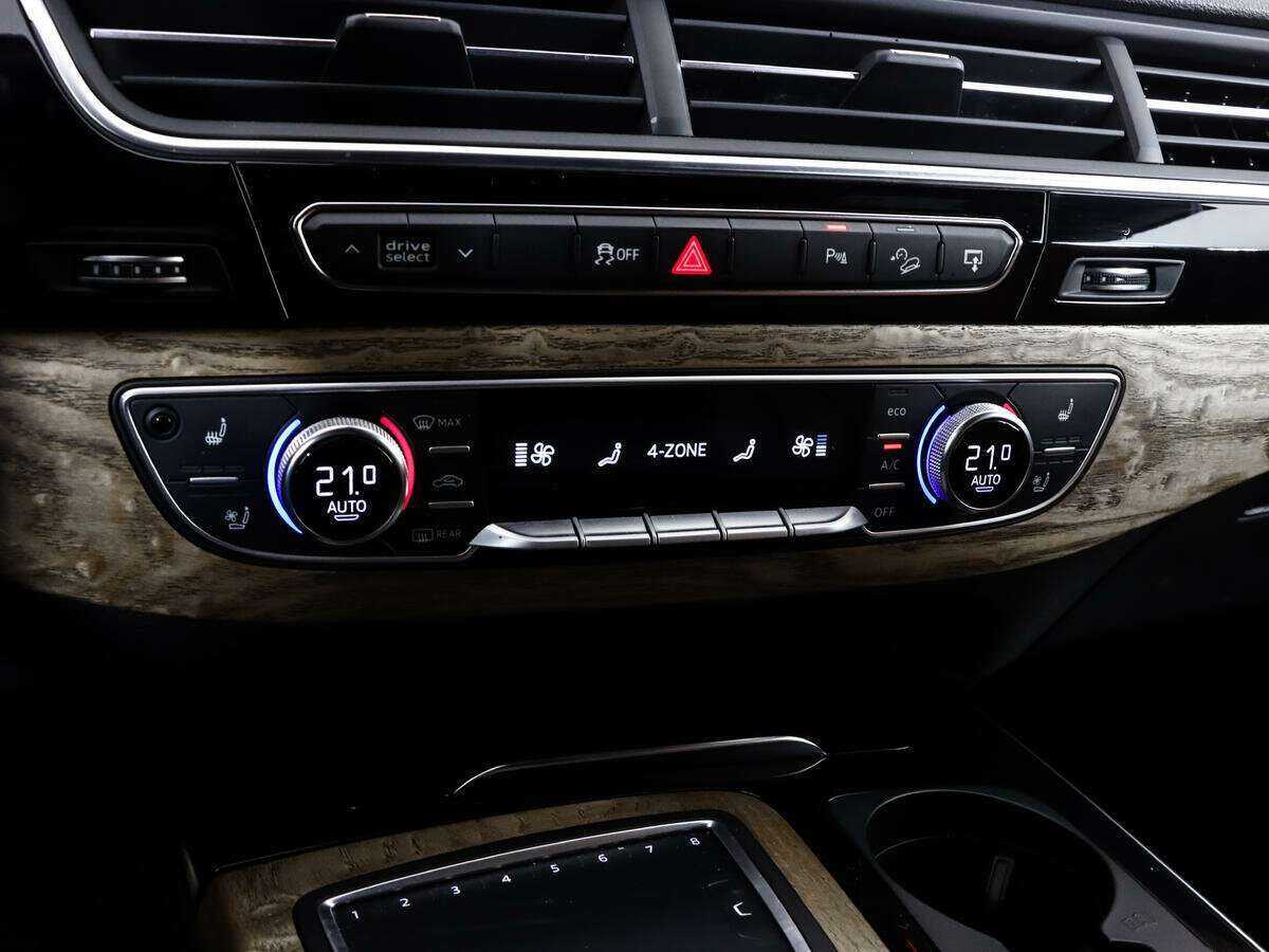 Audi Q7, 2016 Фото №13