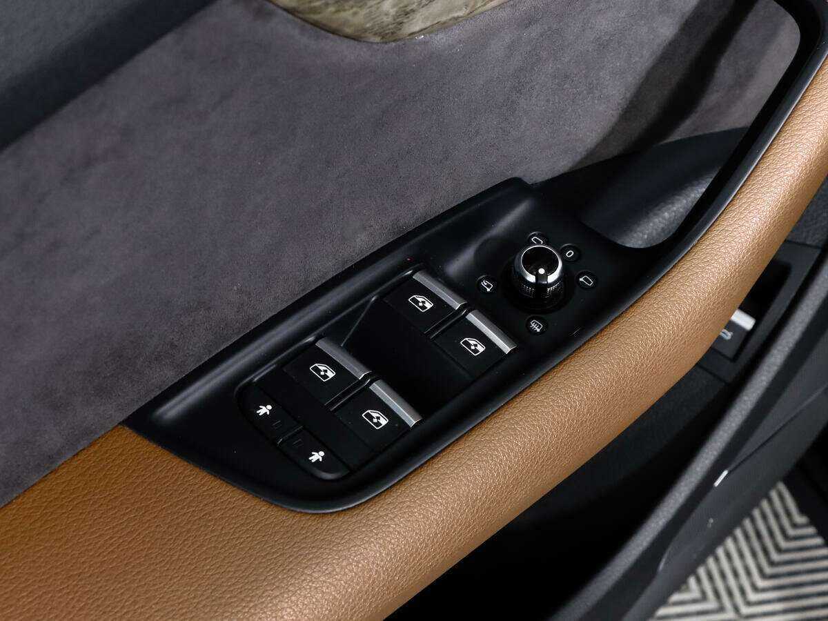 Audi Q7, 2016 Фото №16