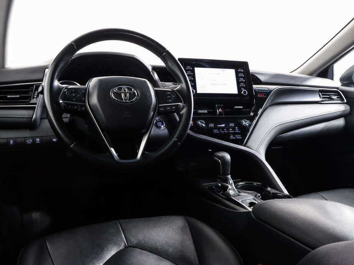 Toyota Camry, 2021 Фото №11