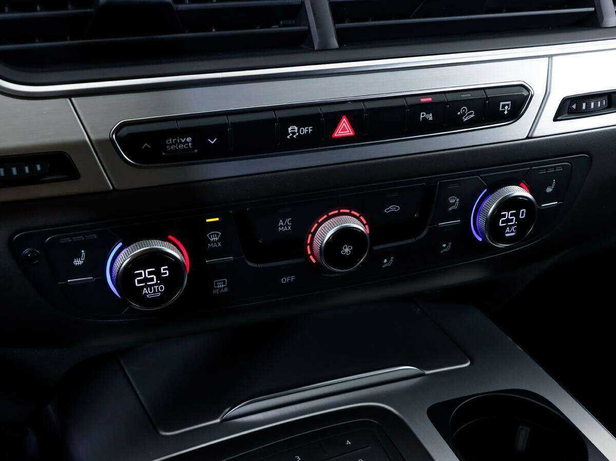 Audi Q7, 2016 Фото №15